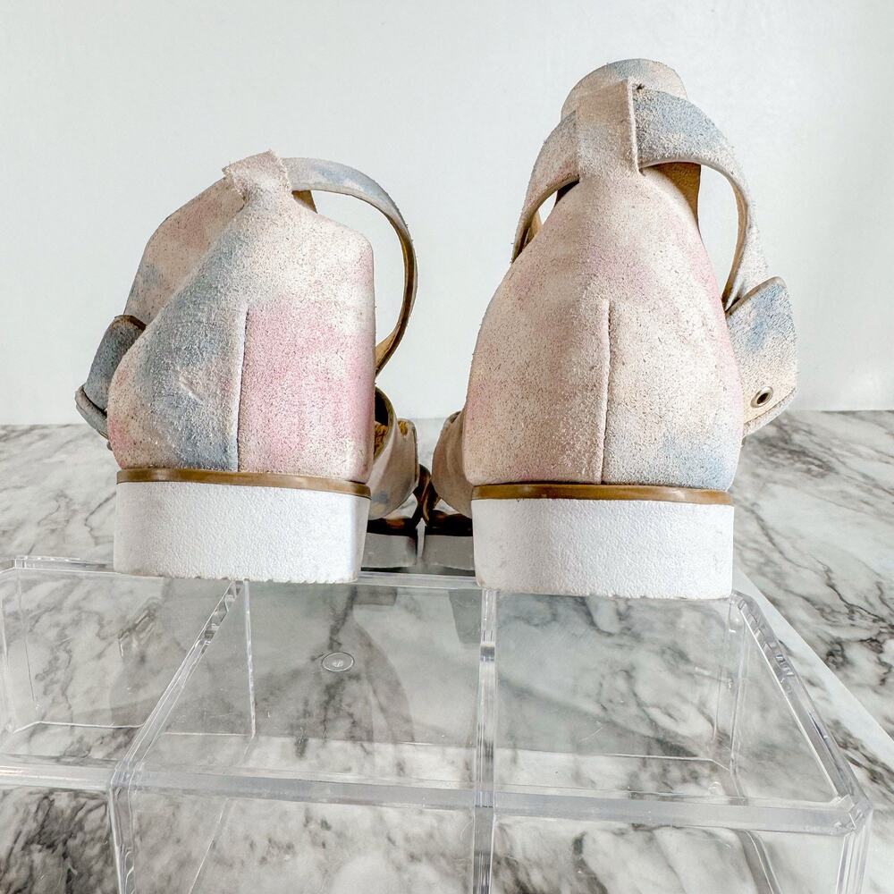 Sofft Mirabelle Sandal Womens SZ 7.5 Low Wedge Suede White Pastel Strappy Comfy - Picture 5 of 10